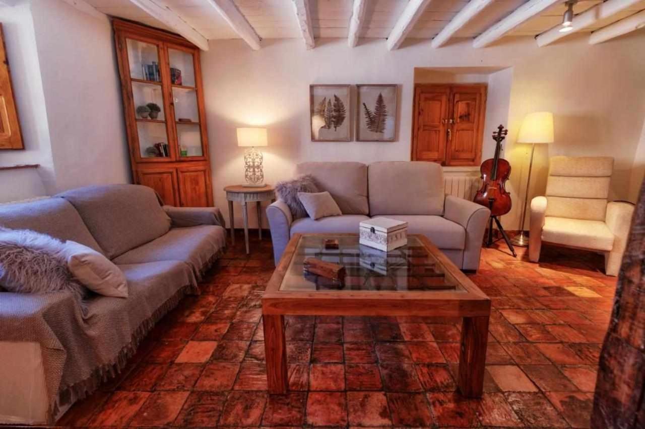 Casa Rural La Chascona Pedrajas Exteriör bild
